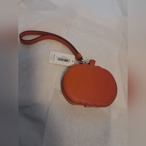 New Coach Pumpkin Coin Case With Wrist Handle New With Tags 🎃